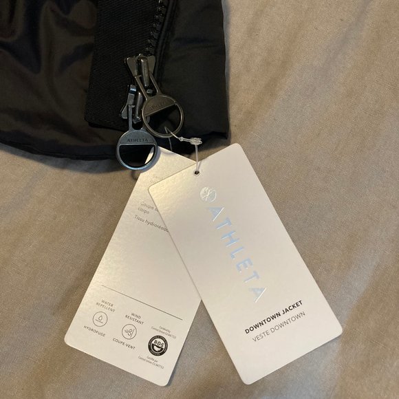 ATHLETA SIZE SMALL BLACK DOWNTOWN JACKET NWT - Picture 9 of 9